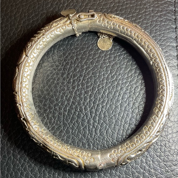 Vintage 1950s-60s antique silver hallowed bracelet. Higher purity then sterling. - Picture 3 of 5